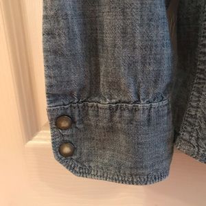 Banana Republic Tops - Banana Republic Chambray Top Banana Republic Tops - Banana Republic Chambray Top